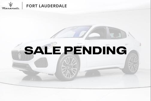 Bianco 2023 Maserati Grecale Modena