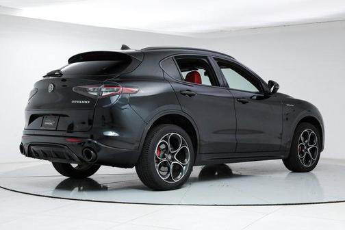 2025 Alfa Romeo Stelvio Sprint AWD