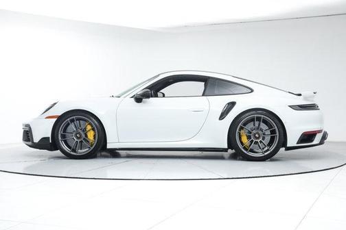 2025 Porsche 911 Turbo S