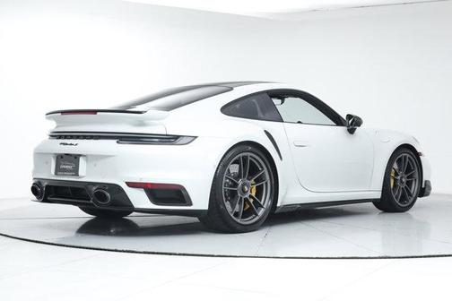 2025 Porsche 911 Turbo S