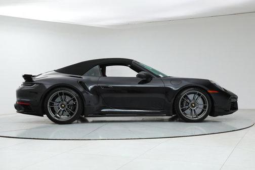 2025 Porsche 911 Turbo S