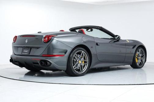 2017 Ferrari California T