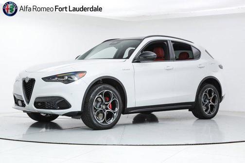 2025 Alfa Romeo Stelvio Sprint AWD