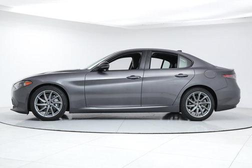 2025 Alfa Romeo Giulia RWD