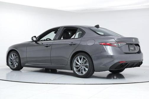 2025 Alfa Romeo Giulia RWD