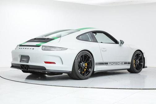 2016 Porsche 911 R