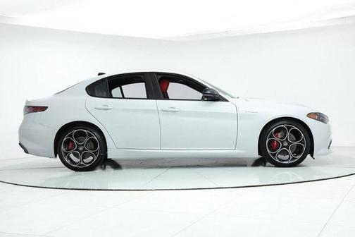 2025 Alfa Romeo Giulia RWD