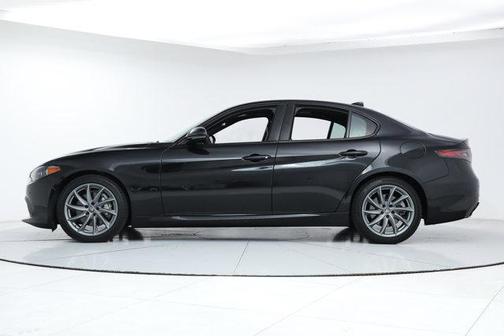 2025 Alfa Romeo Giulia RWD