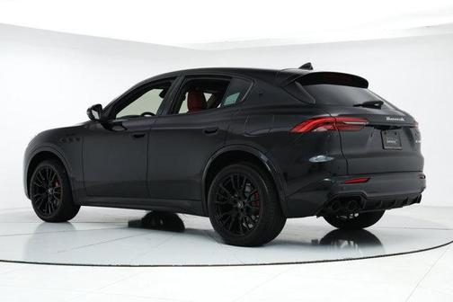 2025 Maserati Grecale Modena