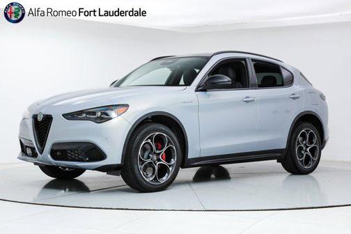 2025 Alfa Romeo Stelvio Sprint AWD