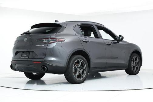 2025 Alfa Romeo Stelvio Sprint AWD