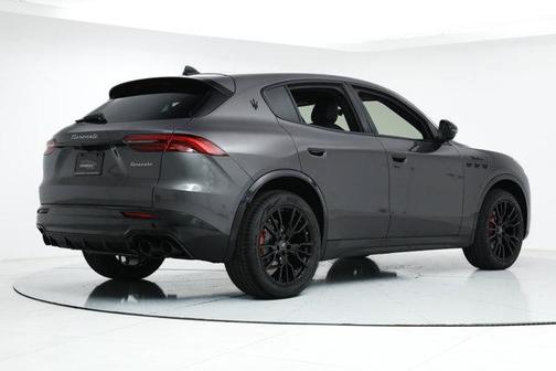 2025 Maserati Grecale Modena