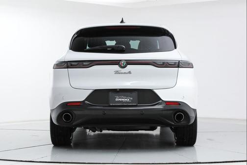 Alfa White 2024 Alfa Romeo Tonale Veloce EAWD