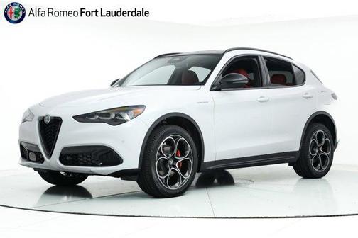 2025 Alfa Romeo Stelvio Sprint AWD