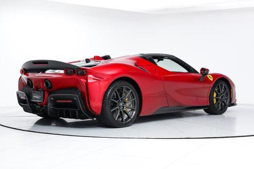 2025 Ferrari SF90 Spider Convertible