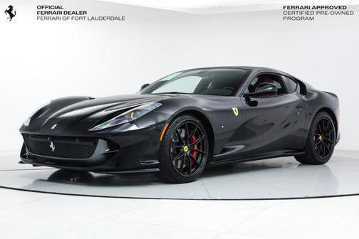 2019 Ferrari 812 Superfast Base