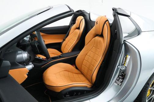 2023 Ferrari 812 GTS Convertible