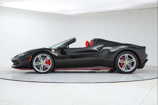 Nero 2025 Ferrari 296 GTS Convertible