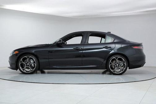 2025 Alfa Romeo Giulia RWD