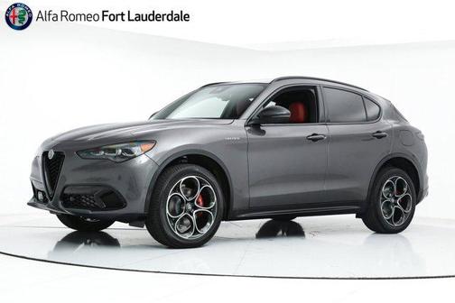 2025 Alfa Romeo Stelvio Sprint