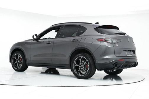 2025 Alfa Romeo Stelvio Sprint