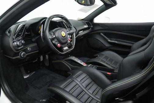 2017 Ferrari 488 Spider Base