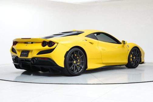 2022 Ferrari F8 Tributo Base