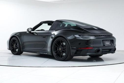 2022 Porsche 911 Targa 4 GTS