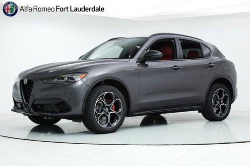 2025 Alfa Romeo Stelvio Sprint