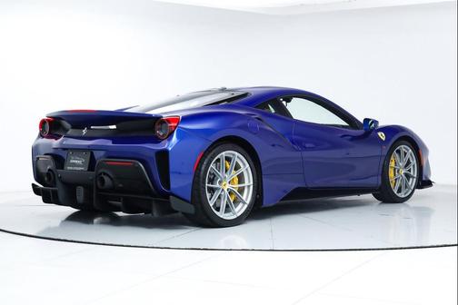 Blu Elettrico 2020 Ferrari 488 Pista Base