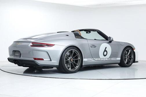 2019 Porsche 911 Speedster