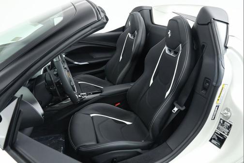 Bianco Fuji 2025 Ferrari 296 GTS Convertible