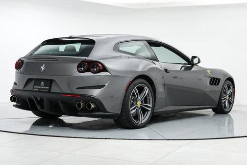 2017 Ferrari GTC4Lusso V12