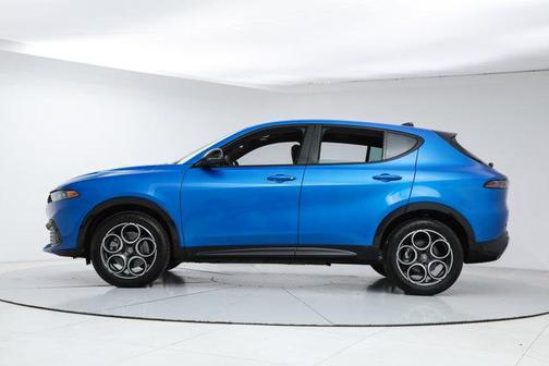 Misano Blue Metallic 2026 Alfa Romeo Tonale Sprint