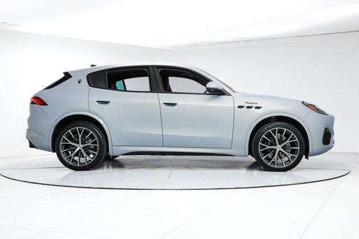 2026 Maserati Grecale Modena