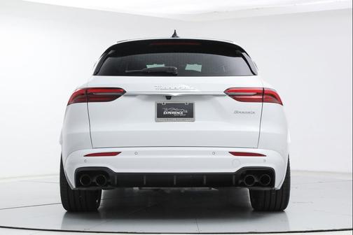 Bianco 2023 Maserati Grecale Modena