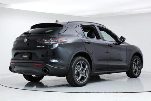 2025 Alfa Romeo Stelvio Sprint AWD