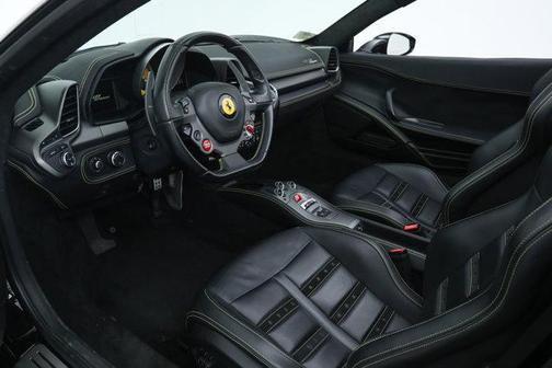 2013 Ferrari 458 Spider Base