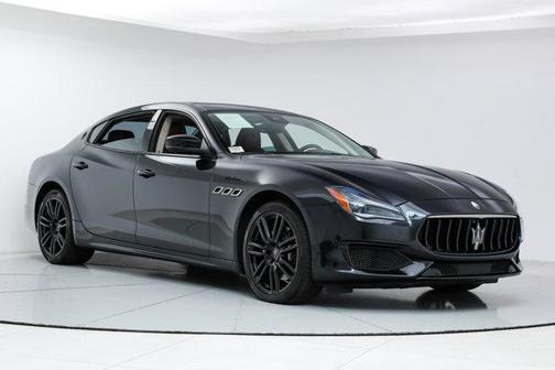 2022 Maserati Quattroporte Modena