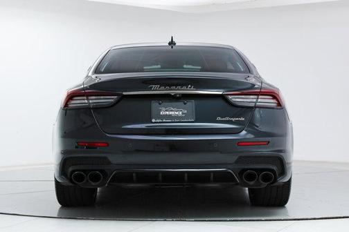 2022 Maserati Quattroporte Modena