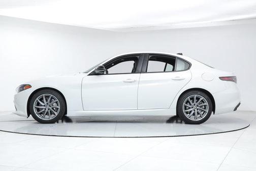 2025 Alfa Romeo Giulia RWD