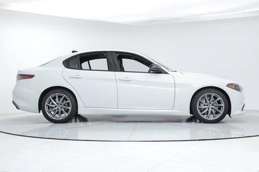 2025 Alfa Romeo Giulia RWD