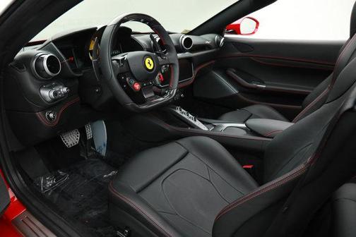 2023 Ferrari Portofino M Base