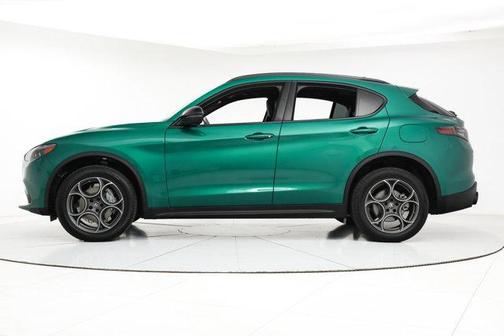 2025 Alfa Romeo Stelvio Sprint