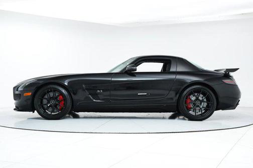 2015 Mercedes-Benz SLS AMG GT Final Edition