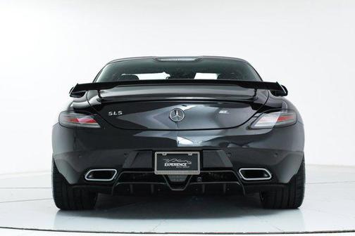 2015 Mercedes-Benz SLS AMG GT Final Edition