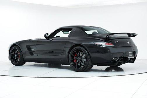 2015 Mercedes-Benz SLS AMG GT Final Edition