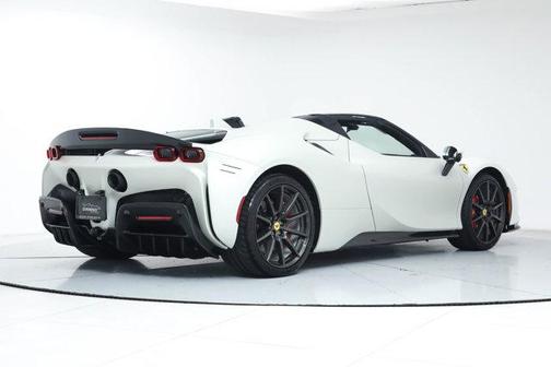 2025 Ferrari SF90 Spider Convertible