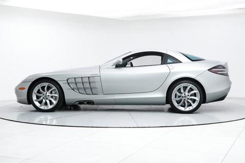 2006 Mercedes-Benz SLR McLaren 2dr Cpe 5.5L