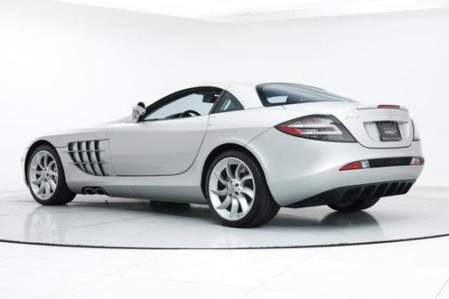 2006 Mercedes-Benz SLR McLaren 2dr Cpe 5.5L